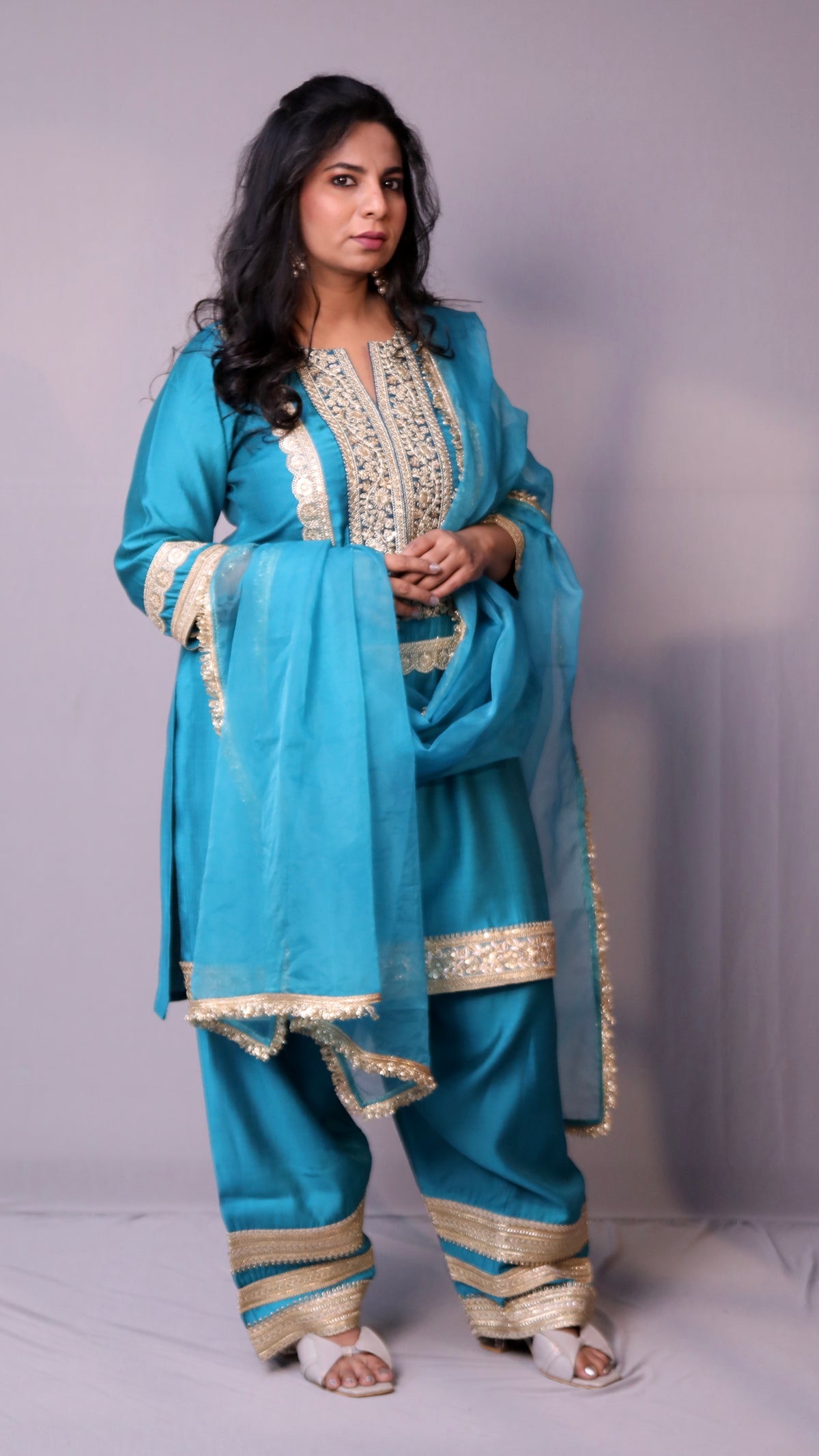 Arzoo - 3pc shalwar set - crape silk - Firozi Blue