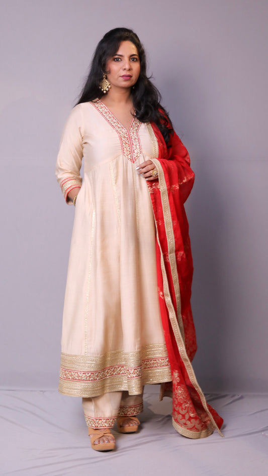 Dua - Anarkali set with zari dupatta - Cream