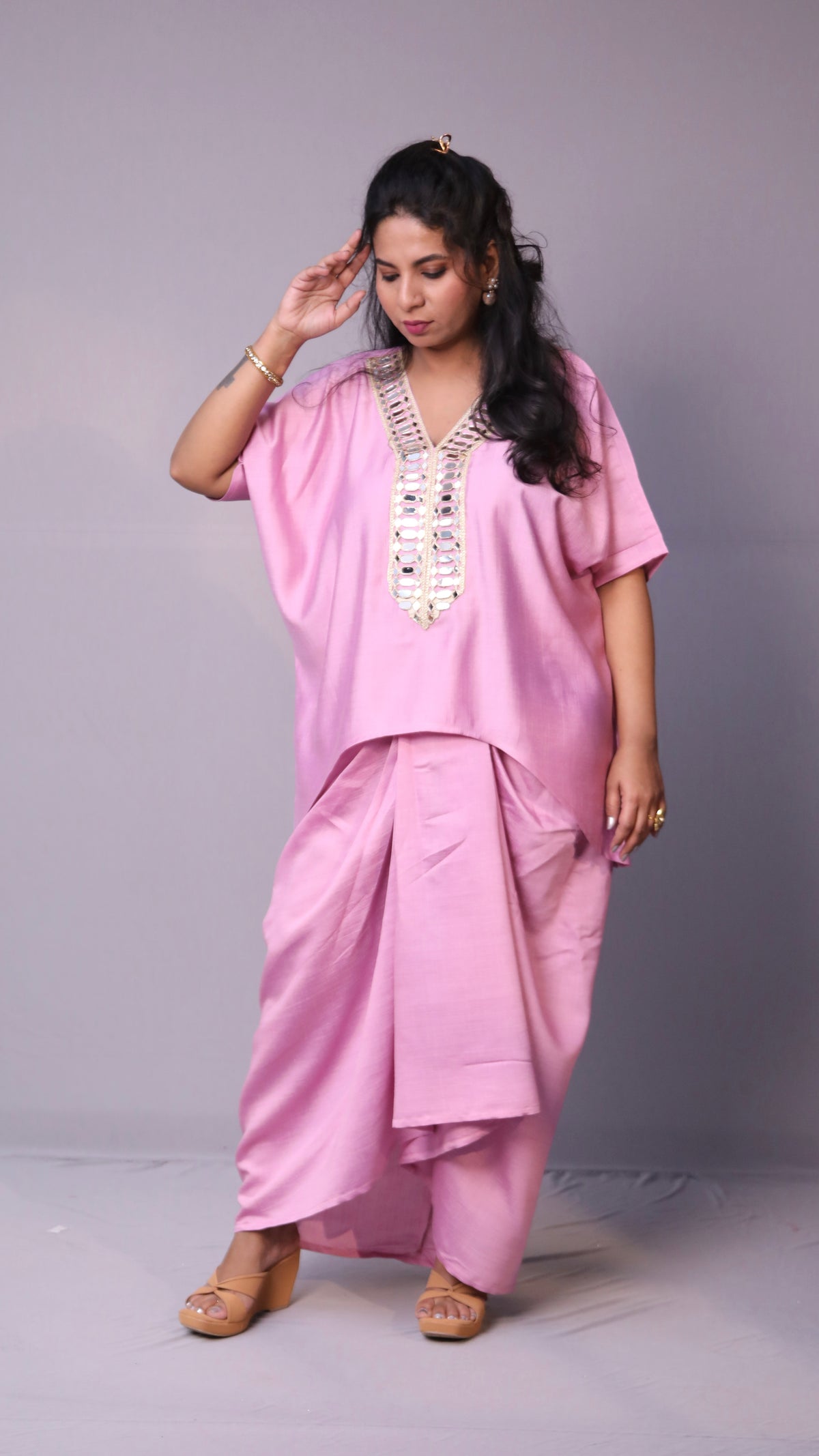 Sukoon - 2pc set - crape silk - Pink