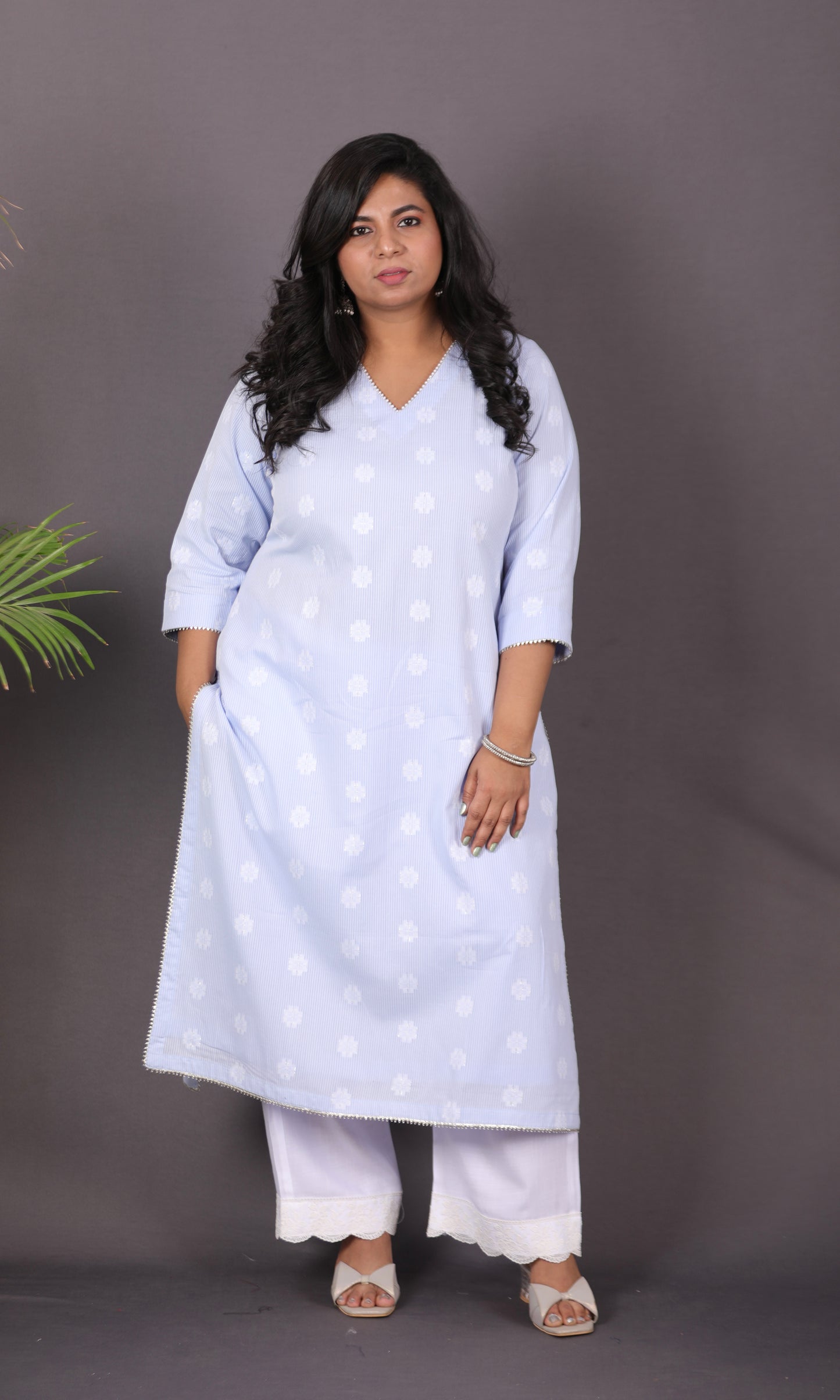 JASMINE - Kurta - Cotton Jari booti with thread work - Blue