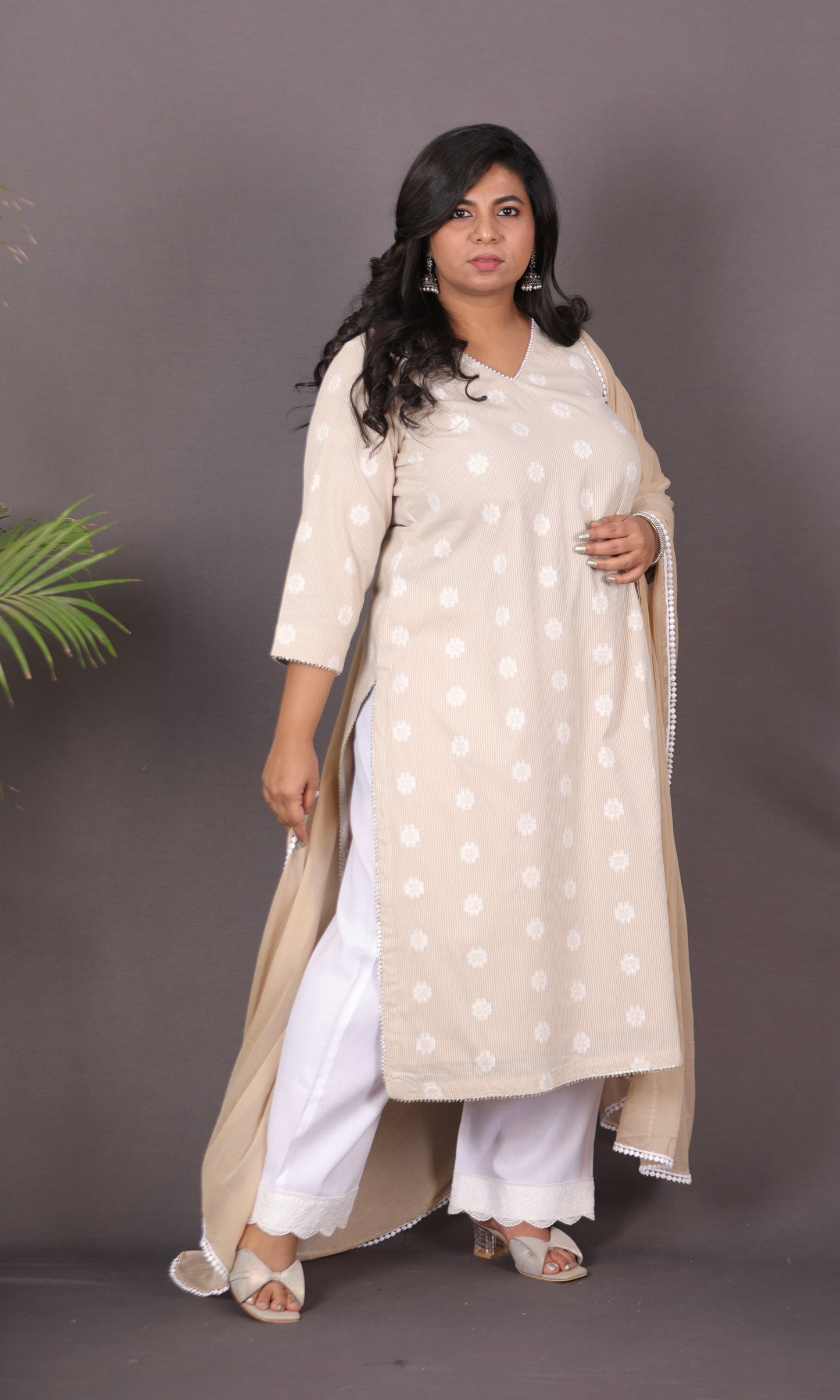 JASMINE - Kurta - Cotton Jari booti with thread work - CREAM