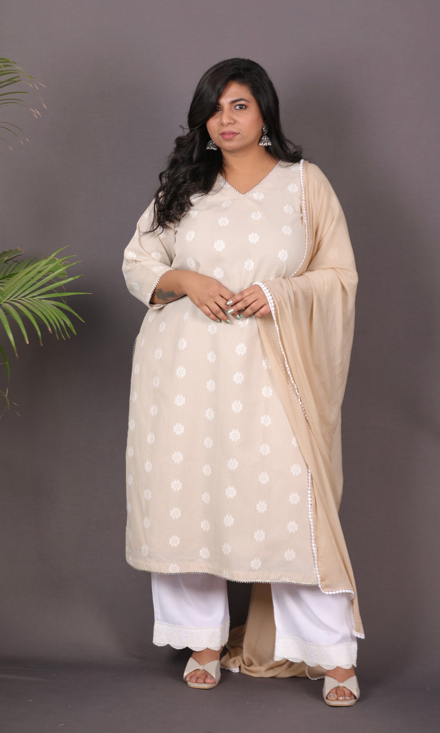 JASMINE - Kurta - Cotton Jari booti with thread work - CREAM
