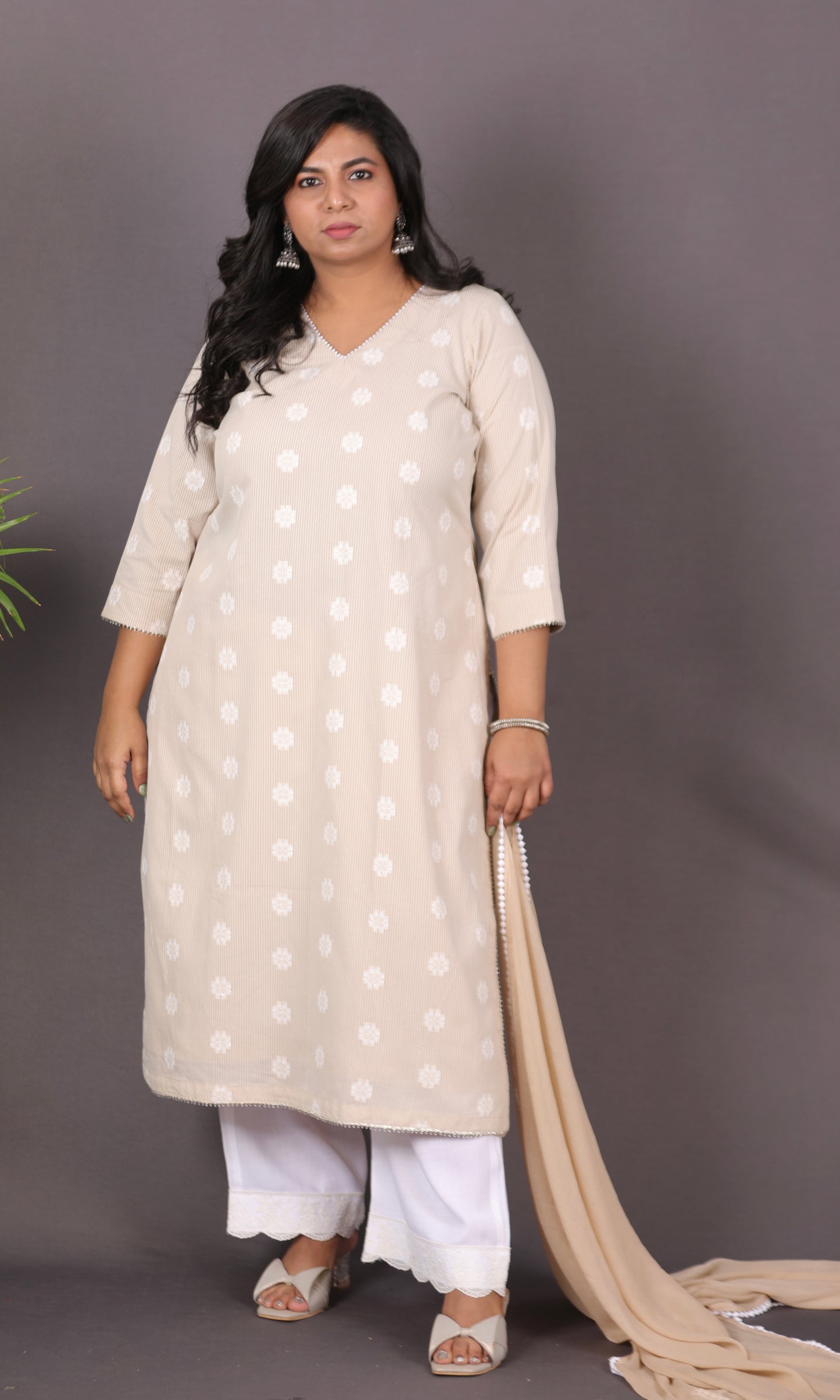 JASMINE - Kurta - Cotton Jari booti with thread work - CREAM