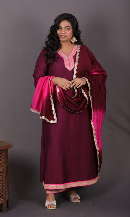 Aayat - 3pc set - Crepe Silk with soft silk tie-dye dupatta - Majenta