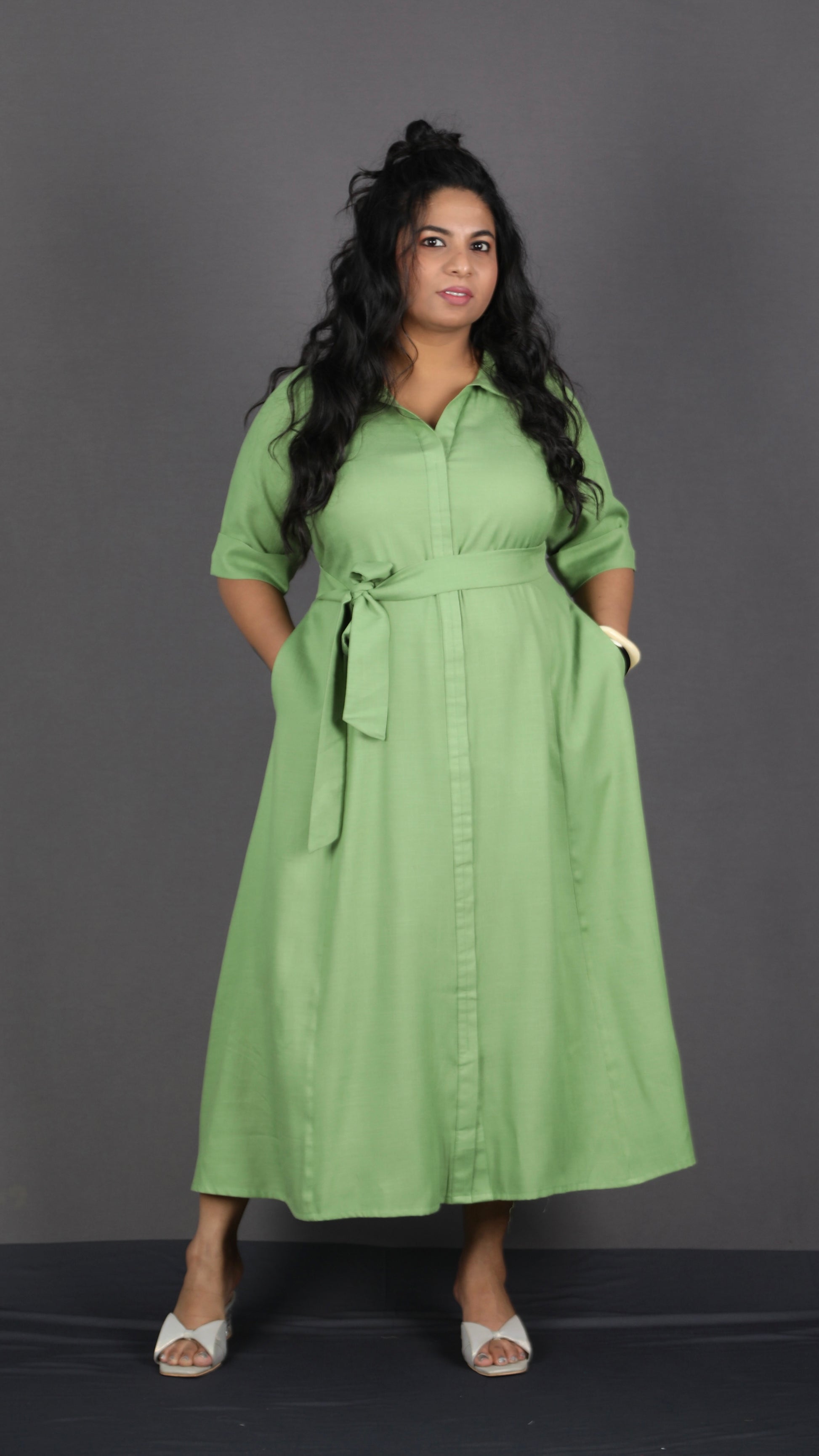 Bella - Shirt dress - Soft cotton - Pista green BANJARA FUNK Bella - Shirt dress - Soft cotton - Pista green BANJARA FUNK