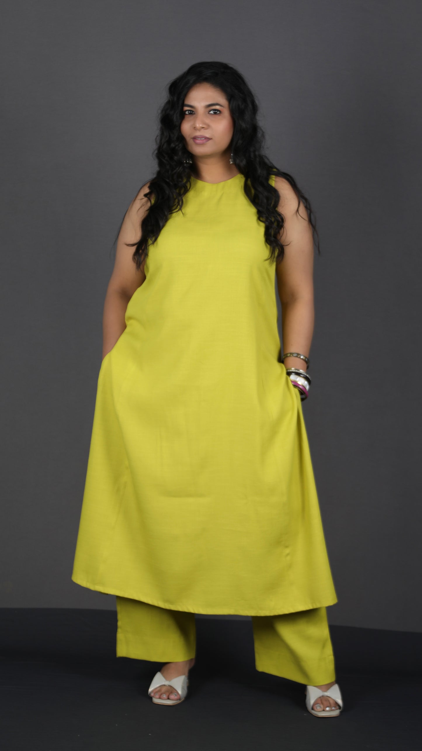Eshana - 2 pc set - Soft cotton - Lime Green