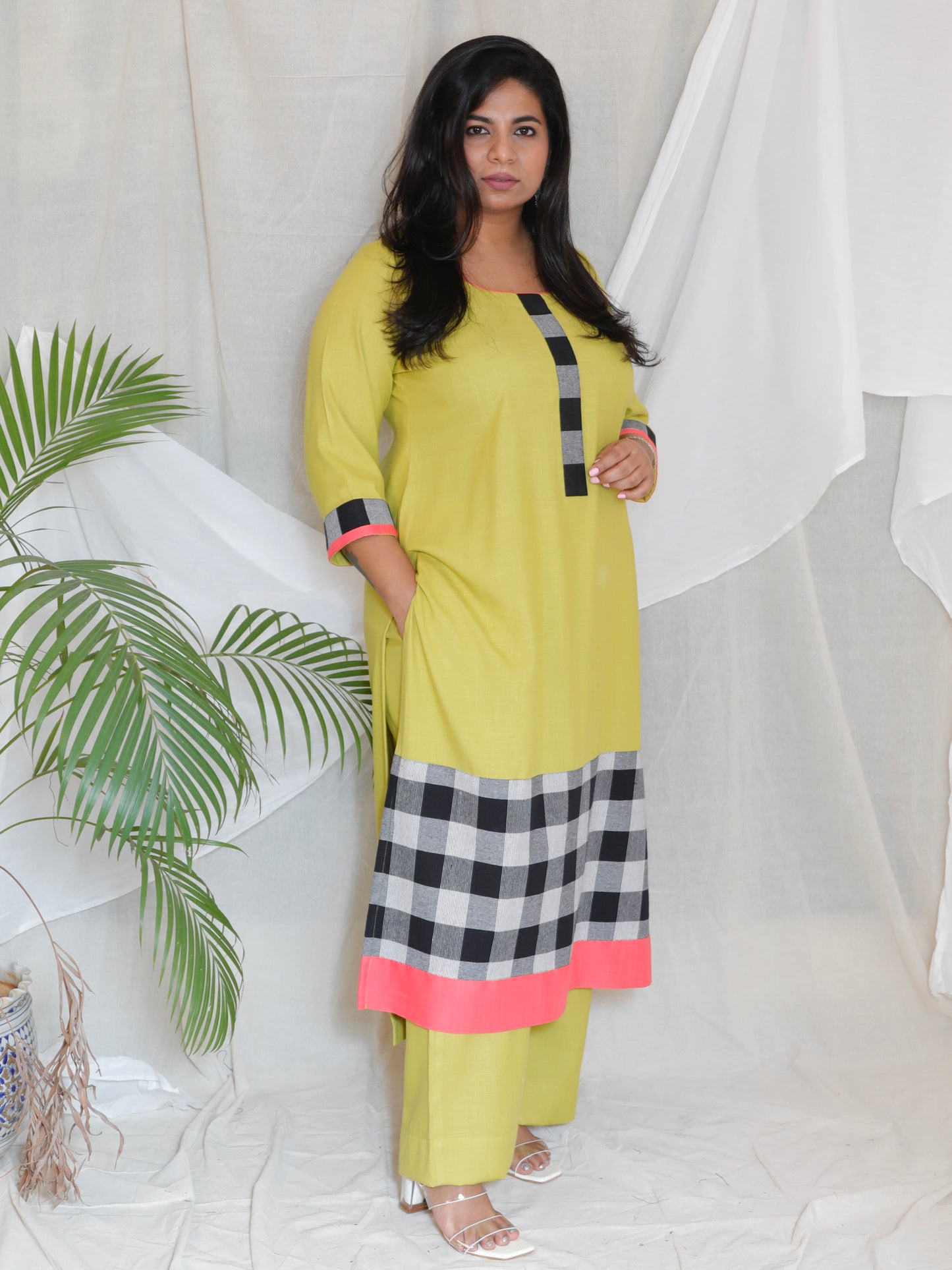 SACHI - Kurta - soft cotton - POPAT GREEN