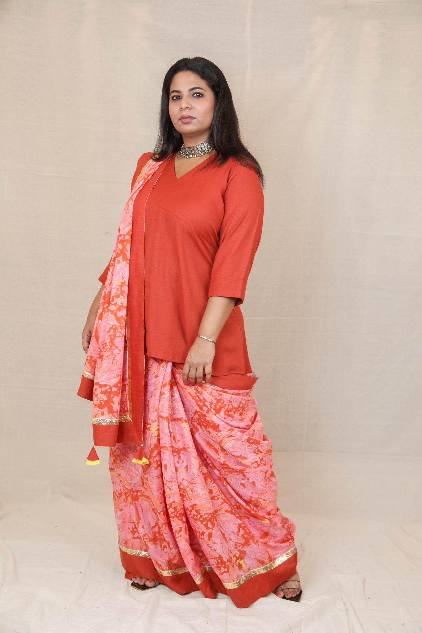 RIDHI - Mul Mul Cotton Saree - Pink Abstract + Kurti Optional