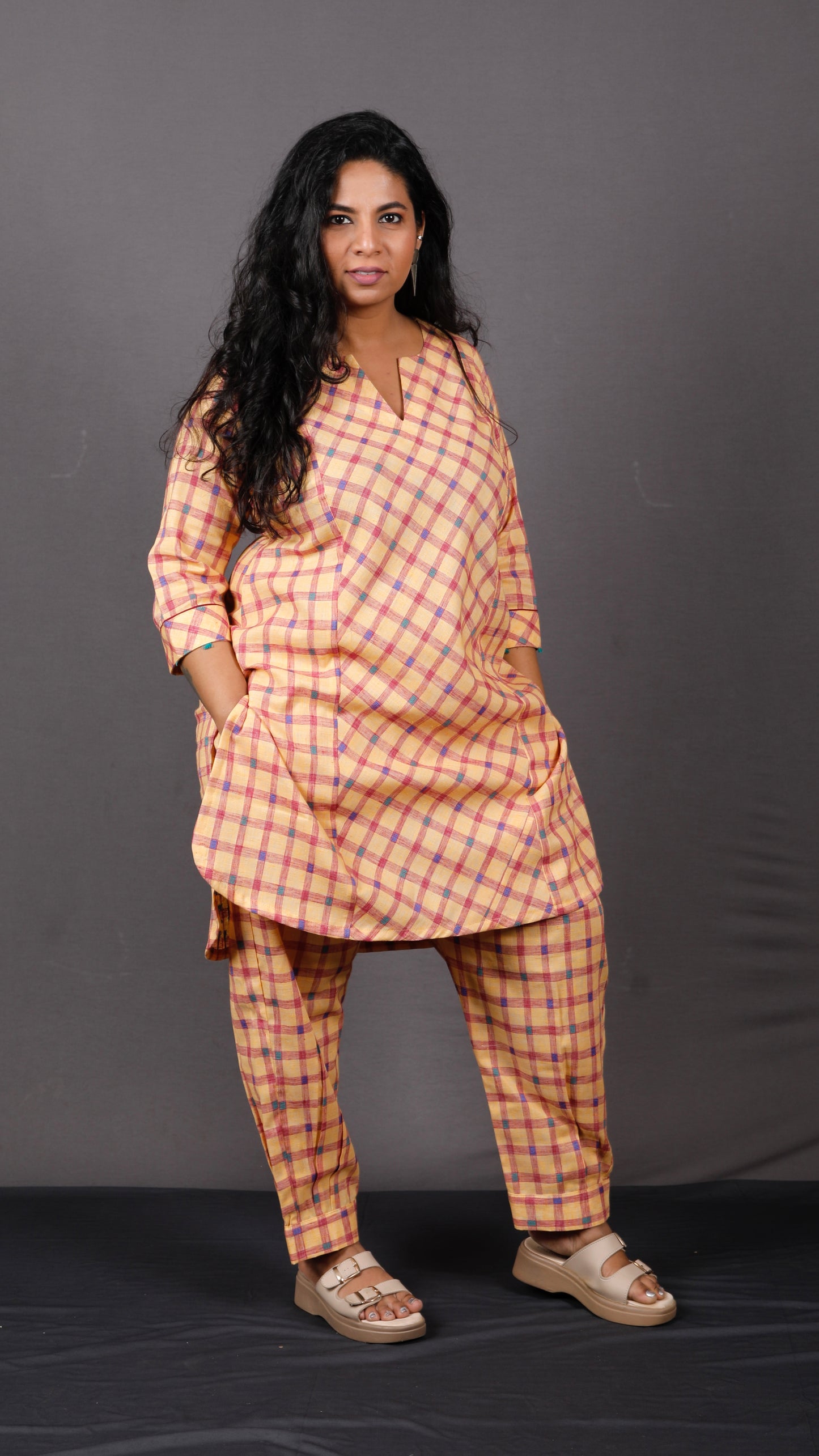 Veda - 2 pc set - Cotton Linen with thread work boti - Apricot Yellow