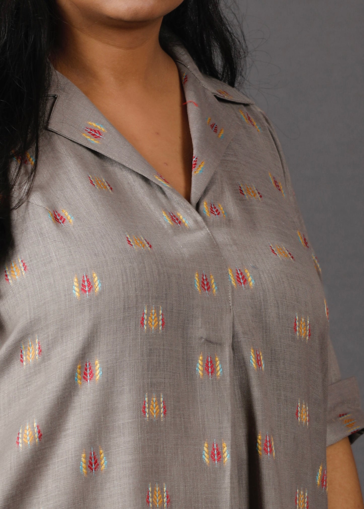 Samaa - Kurta Pant SET - Handloom cotton with thread work botti - Mud Grey