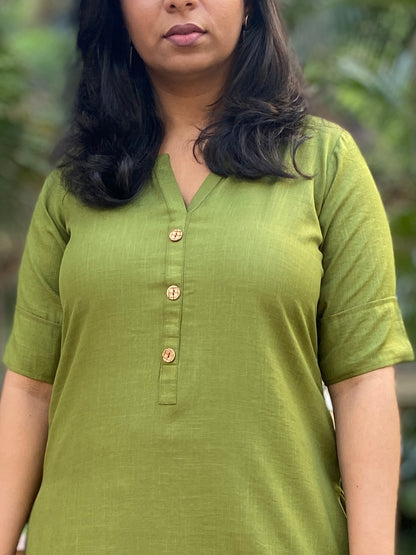AMMU - ONLY KURTA - MEHENDI GREEN