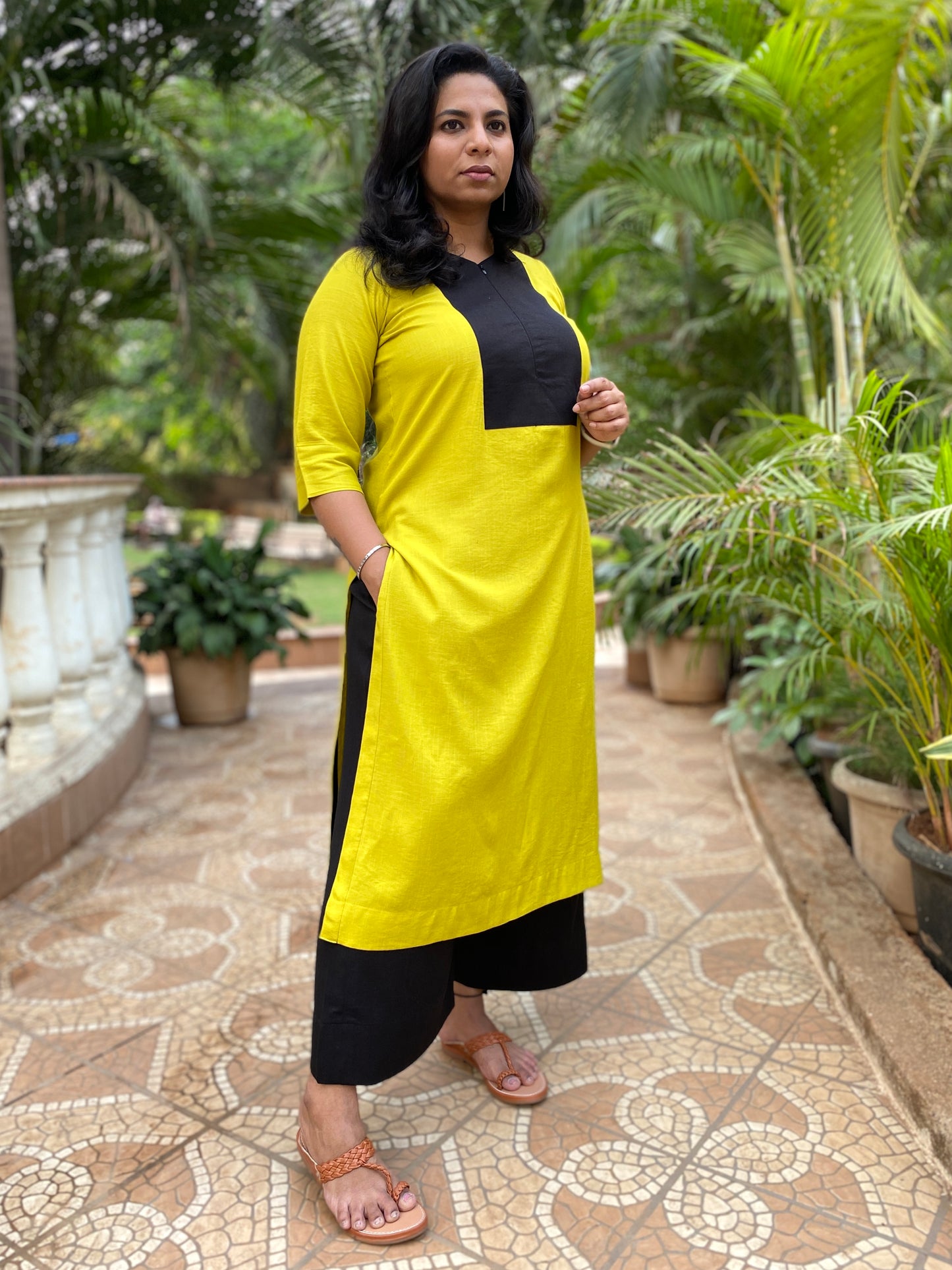 BINDU - ONLY KURTA - GREEN
